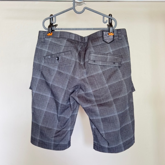 Fox Cargo Shorts - Picture 5 of 10